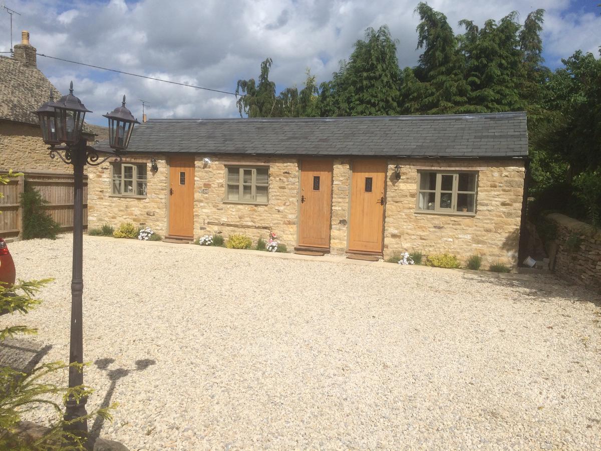 The Salford Inn Chipping Norton Exterior photo